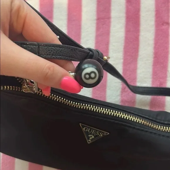 Guess Black Shoulder Bag - Picture 3 of 5